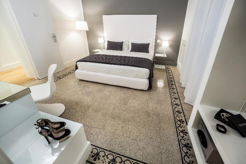 Home Boutique Luxury & Design - Oda