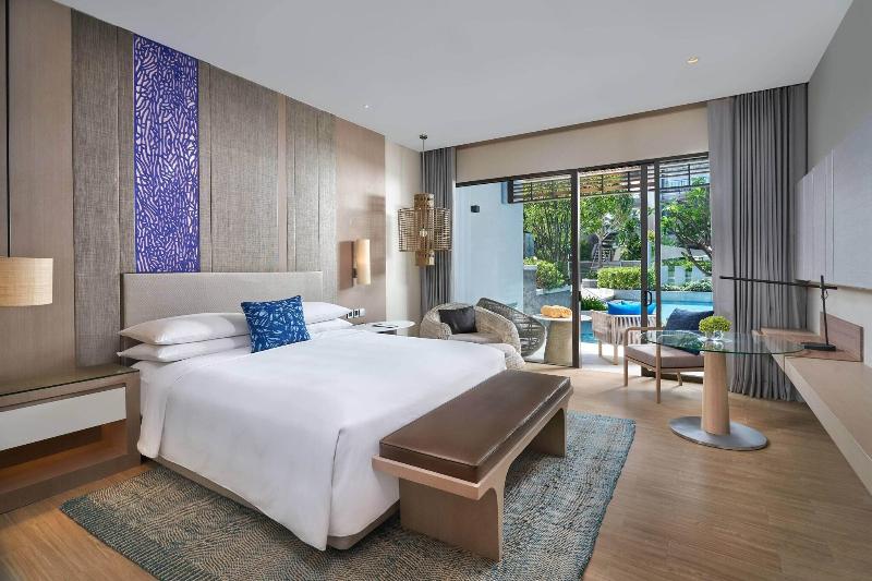 Renaissance Pattaya Resort & Spa - Havuz