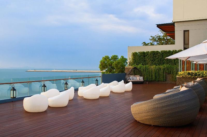 Renaissance Pattaya Resort & Spa - Restoran