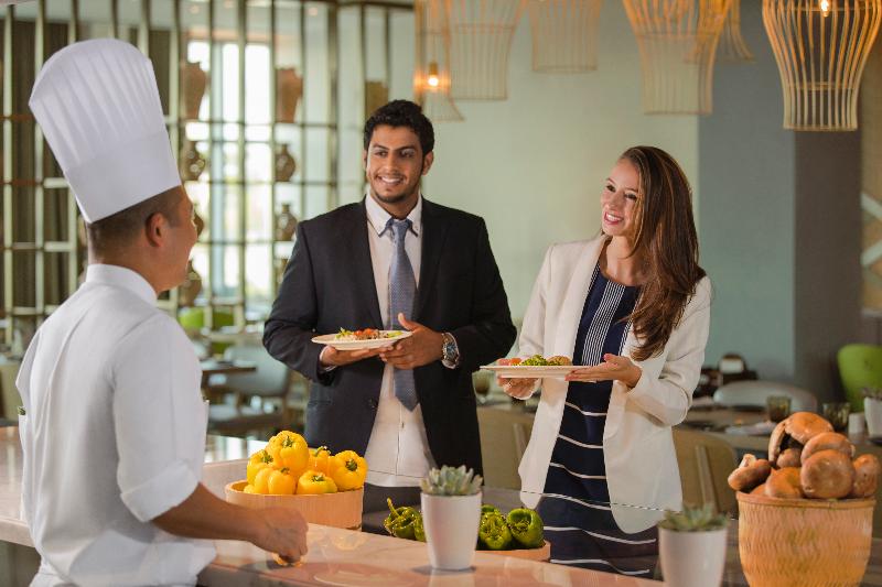 Novotel Muscat Airport - Restoran