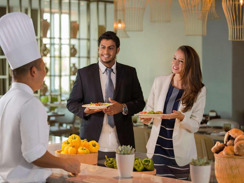 Novotel Muscat Airport - Restoran
