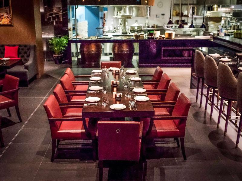 Novotel Muscat Airport - Restoran