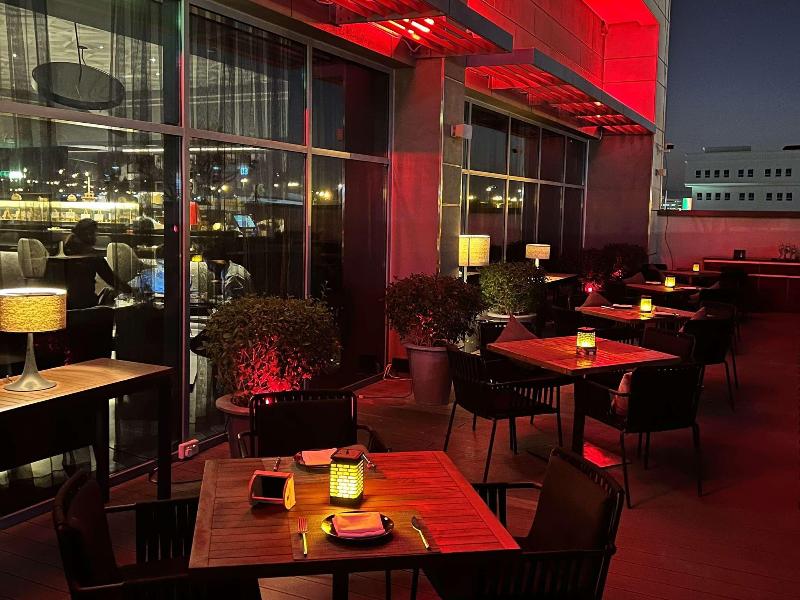 Novotel Muscat Airport - Restoran
