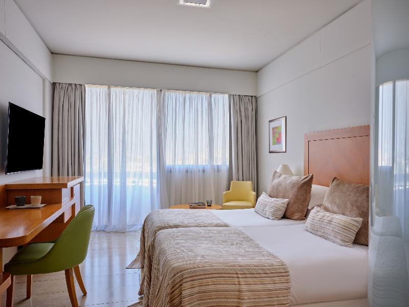 Atlantica Oasis Hotel - Oda