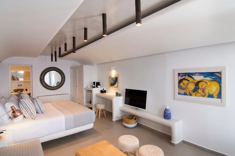 Secret Legend Suites - Oda