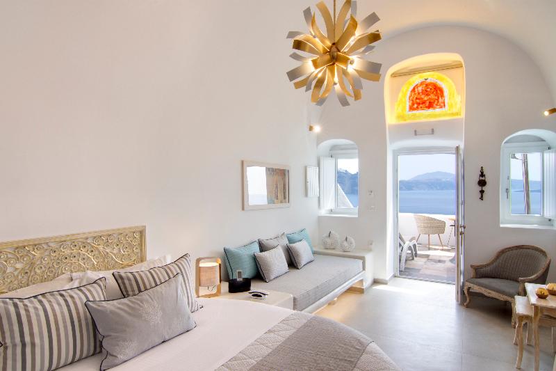 Secret Legend Suites - Oda