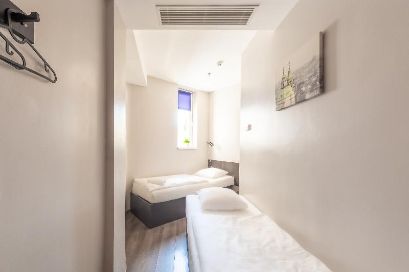 Minimino Hotel Prague - Oda
