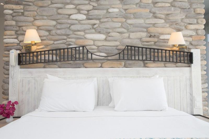 Dedeminn Marina Hotel - Oda