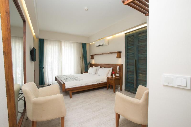 Dedeminn Marina Hotel - Oda