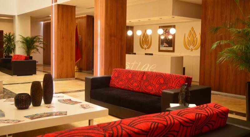 Prestige Hotel - Lobi