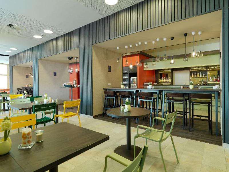 HWest Hotel Hall - Bar