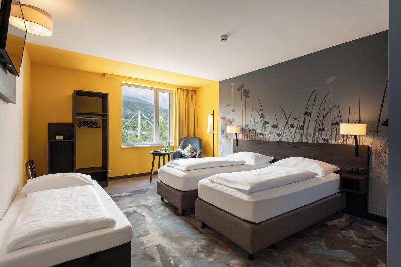 HWest Hotel Hall - Oda
