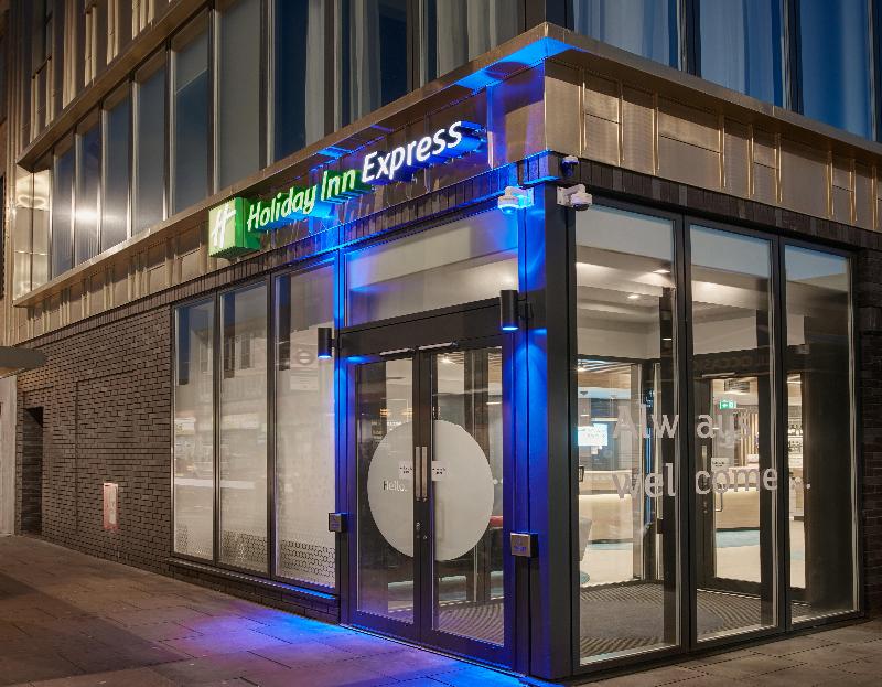 Holiday Inn Express London Ealing - Genel