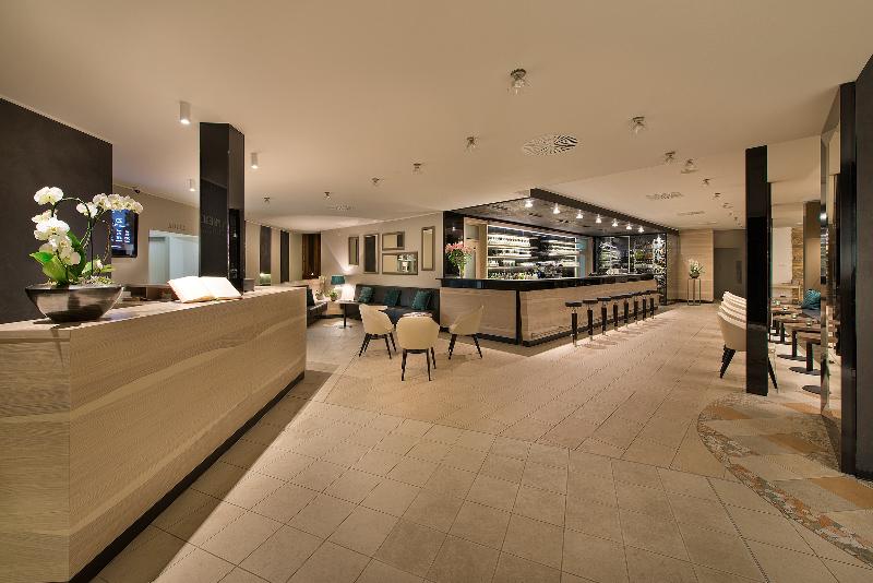 Premium Hotel Znojmo - Lobi