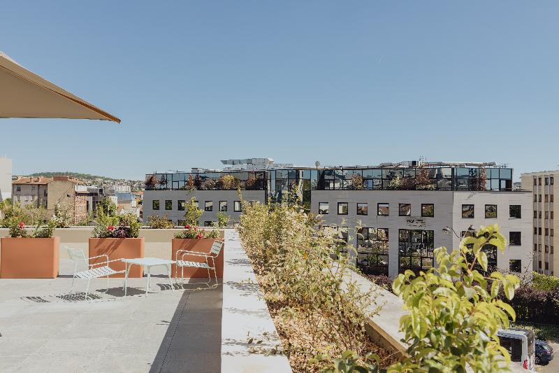 Okko Hotels Paris Rueil-Malmaison - Teras