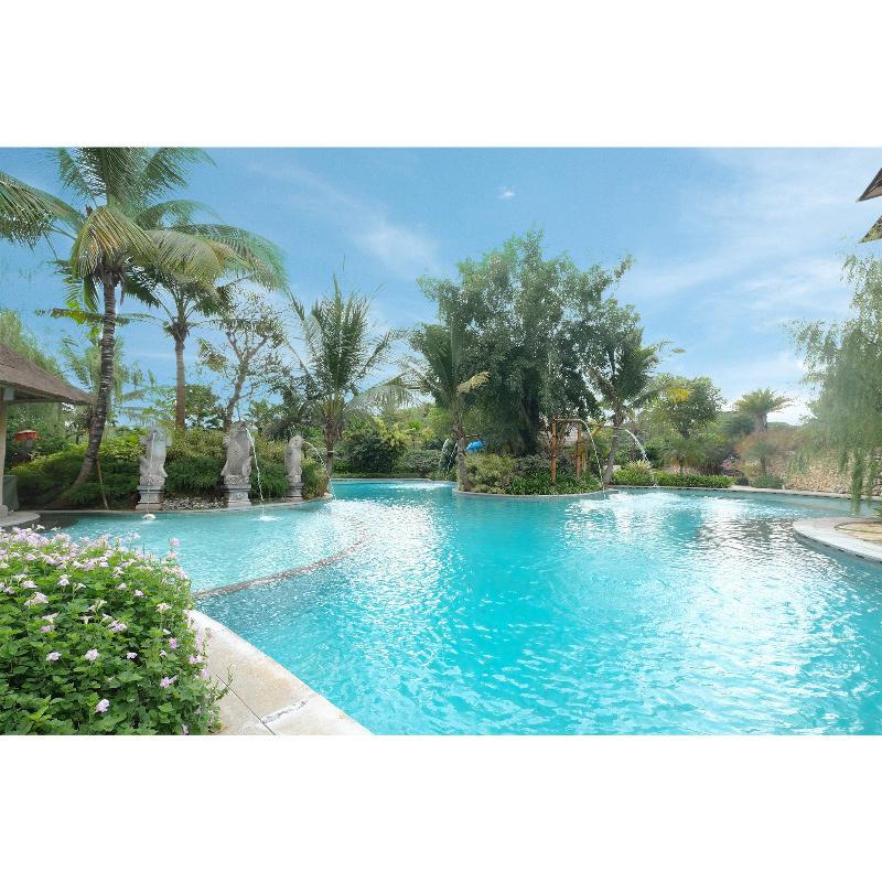Royal Tulip Springhill Resort Jimbaran - Havuz