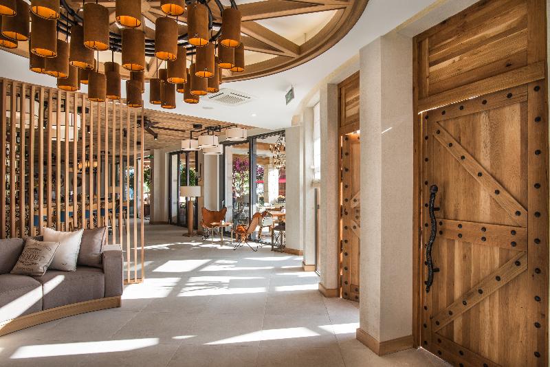 Blu Bay Boutique Hotel - Lobi