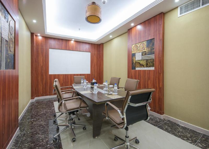 Royal Tulip Hotel ex Al Farej - Toplantı