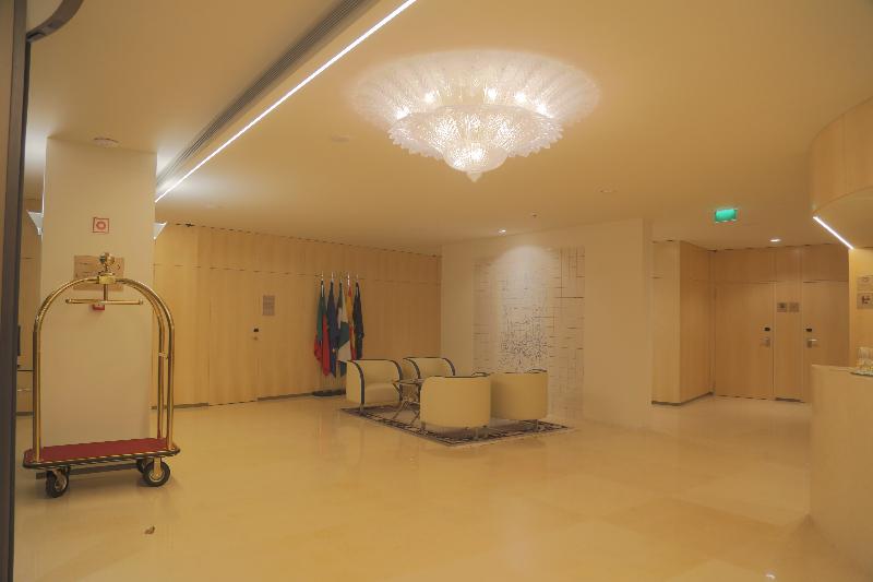 Sea Porto Hotel - Lobi