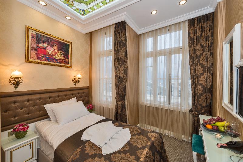 Alpek Hotel - Oda