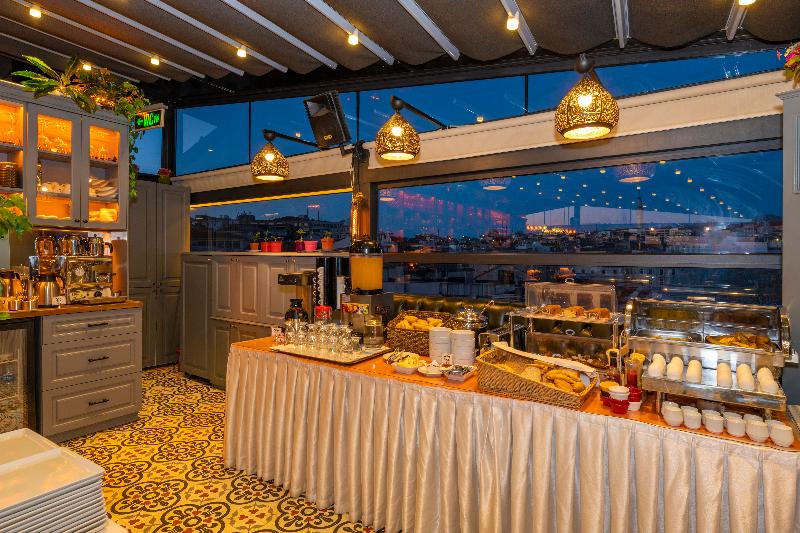 Alpek Hotel - Havuz