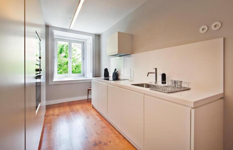 Lisbon Five Stars Apartments Combro 7 - Oda
