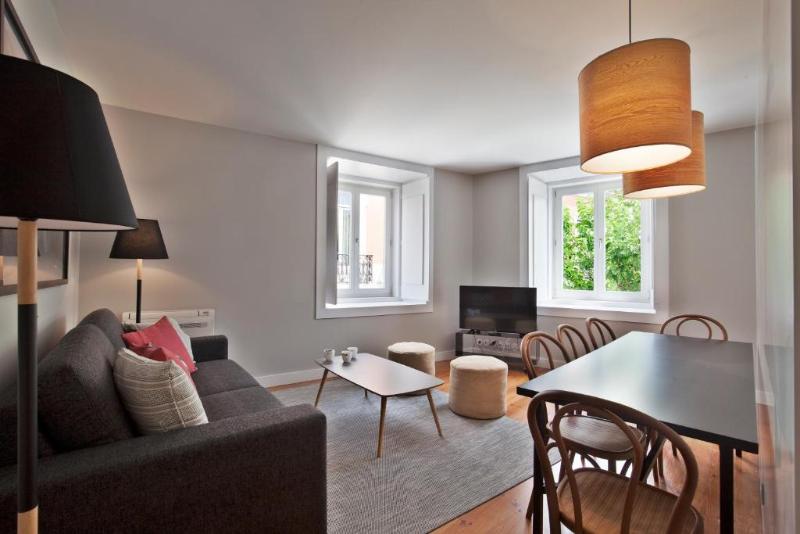 Lisbon Five Stars Apartments Combro 7 - Oda