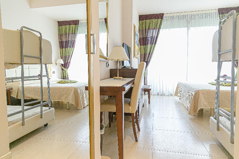 Hotel Metropolitan - Oda