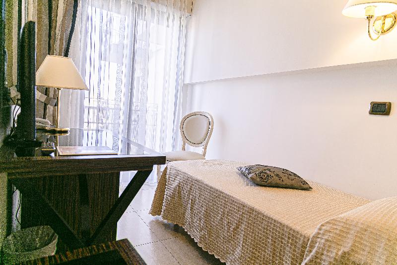 Hotel Metropolitan - Oda