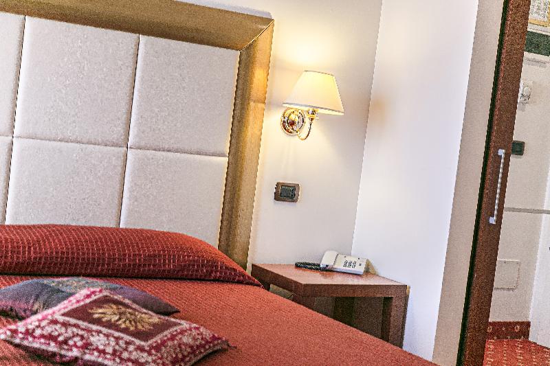 Hotel Metropolitan - Oda
