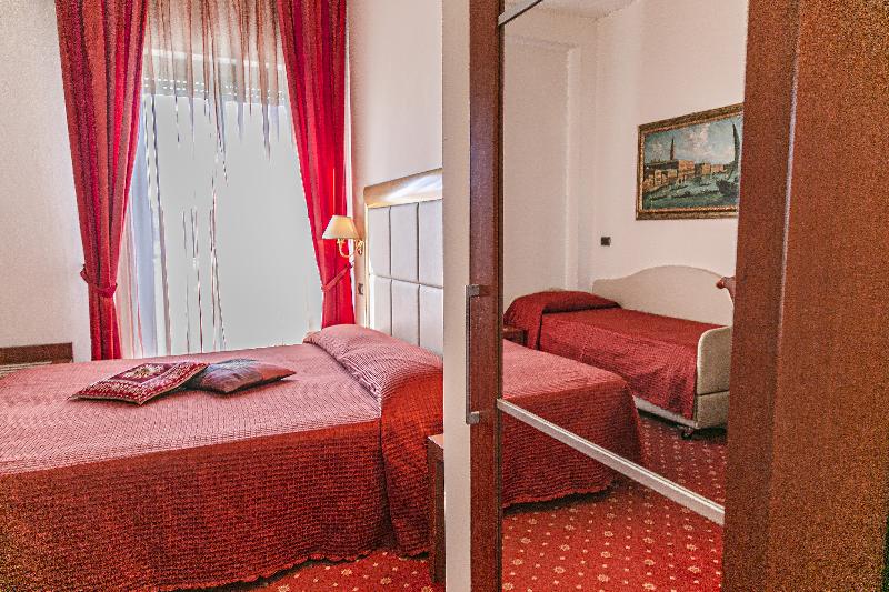 Hotel Metropolitan - Oda