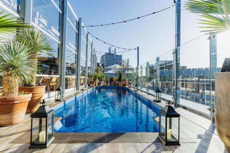 Virgin Hotels London-Shoreditch - Havuz
