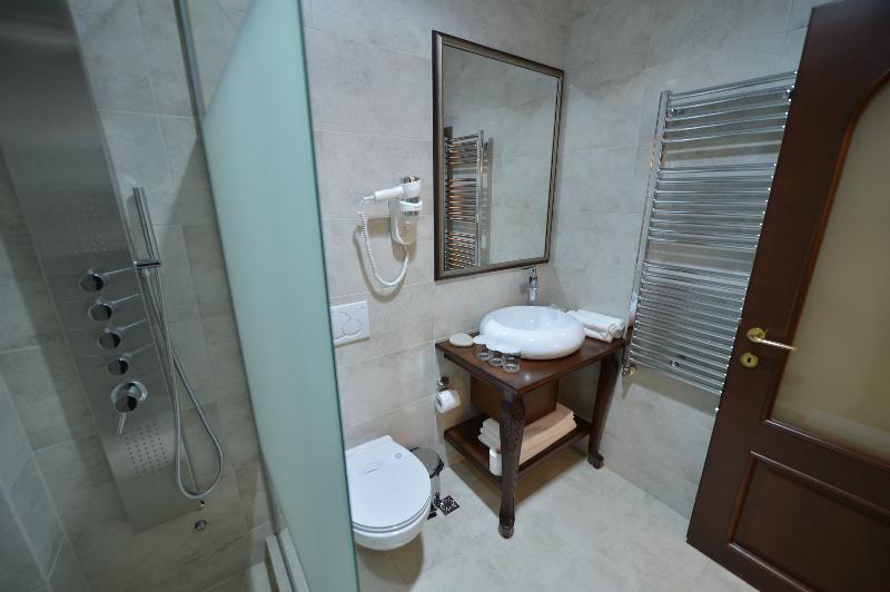 Noblesse Boutique Resort - Oda