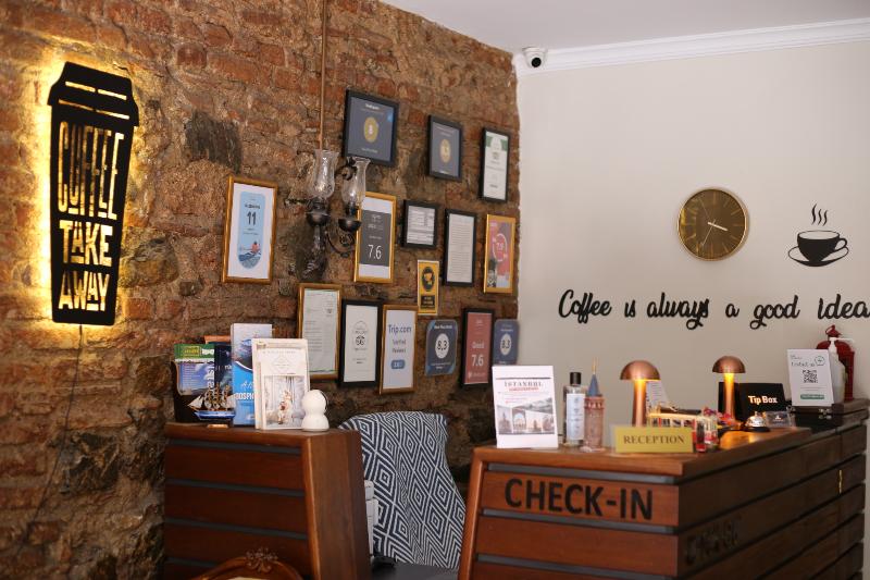 New Pera Hotel - Lobi
