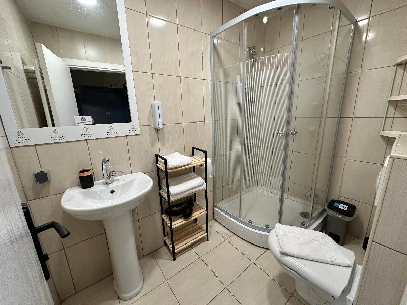 New Pera Hotel - Oda