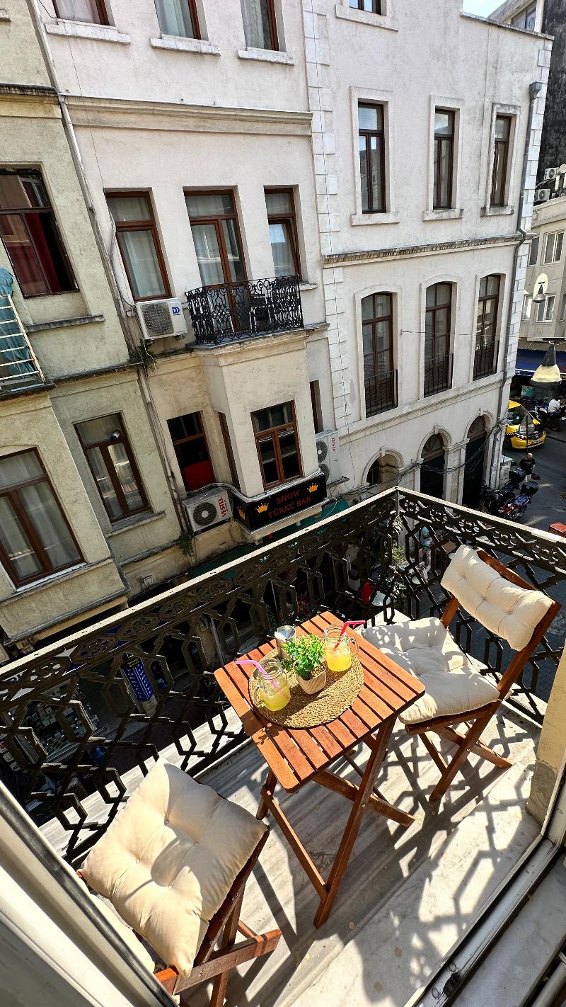 New Pera Hotel - Oda