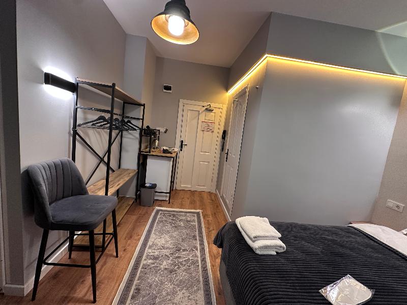 New Pera Hotel - Oda