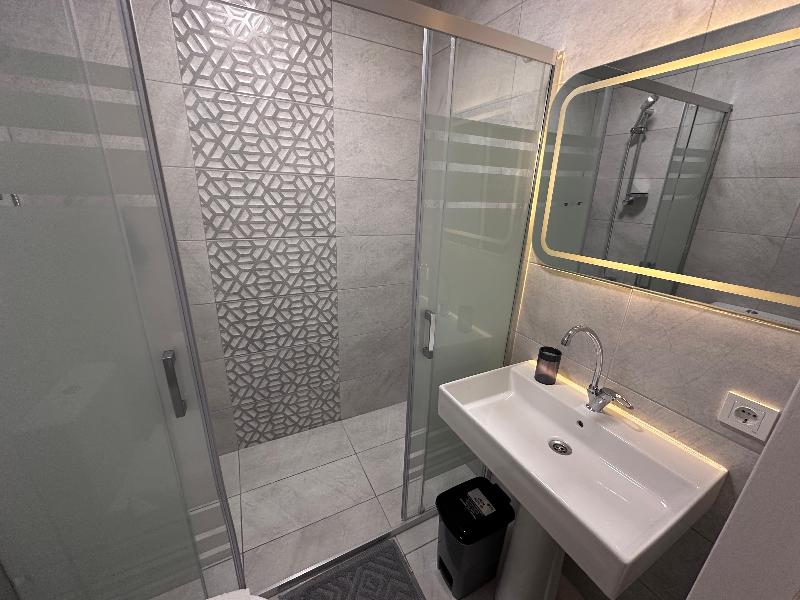 New Pera Hotel - Oda