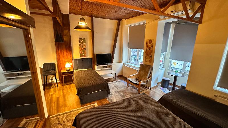 New Pera Hotel - Oda