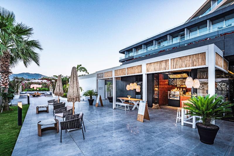 Cape Bodrum Luxury Hotel & Beach - Bar