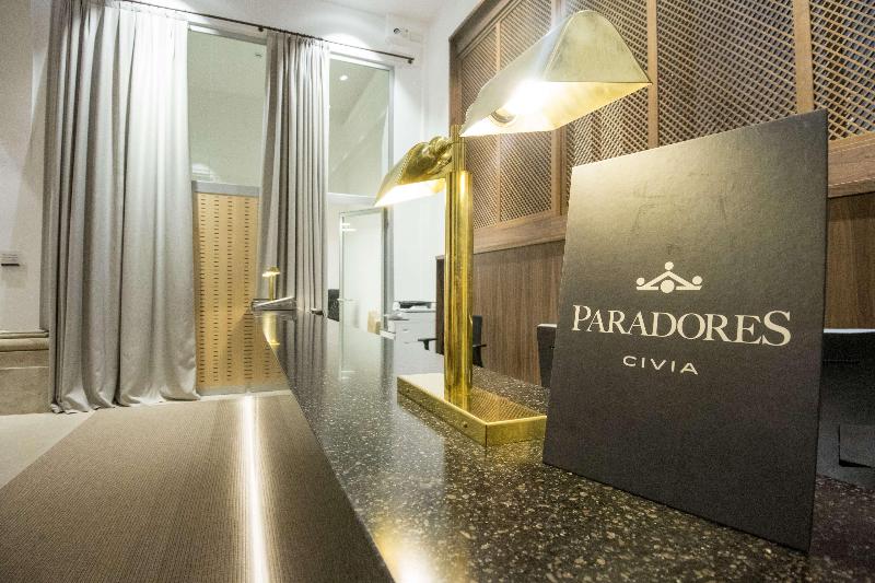 Parador de Lleida - Lobi