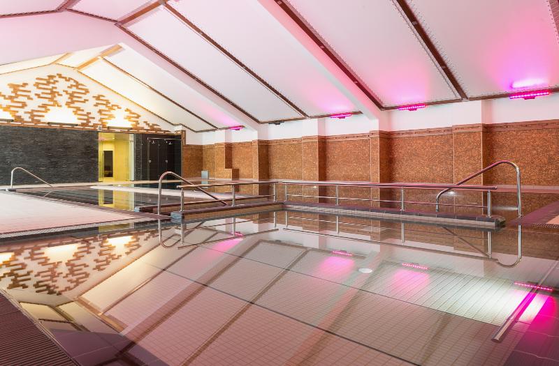 Ruskovets Thermal SPA & Ski Resort - Havuz