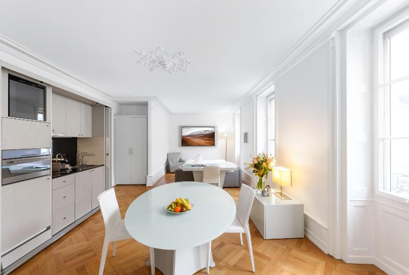 Swiss Luxury Apartments - Oda