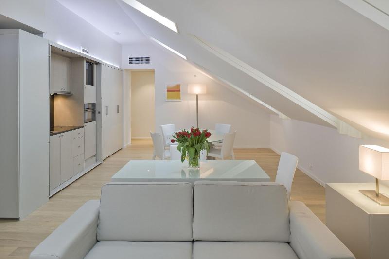Swiss Luxury Apartments - Oda