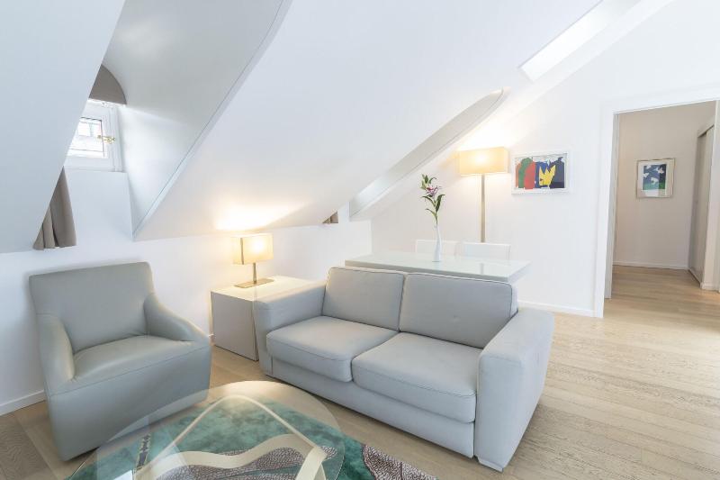 Swiss Luxury Apartments - Oda