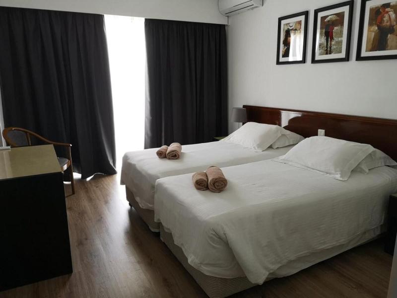 Sun Hall Beach Hotel Apts - Oda