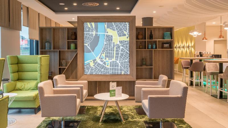 Holiday Inn Dusseldorf City Toulouser All - Lobi