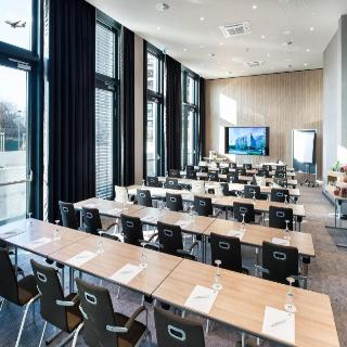 Holiday Inn Frankfurt Airport fotoÄŸrafÄ±