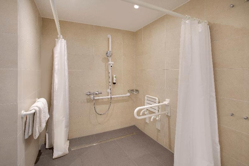 Holiday Inn Frankfurt Airport - Oda
