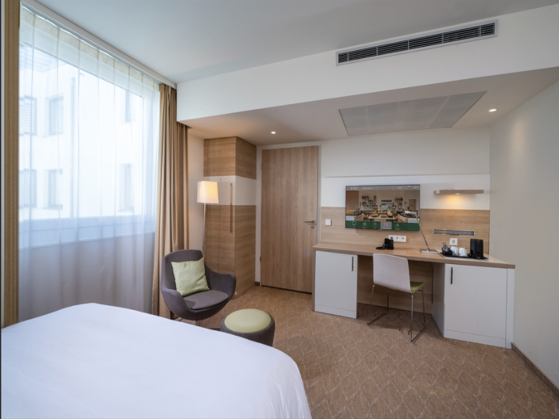 Holiday Inn Frankfurt Airport - Oda